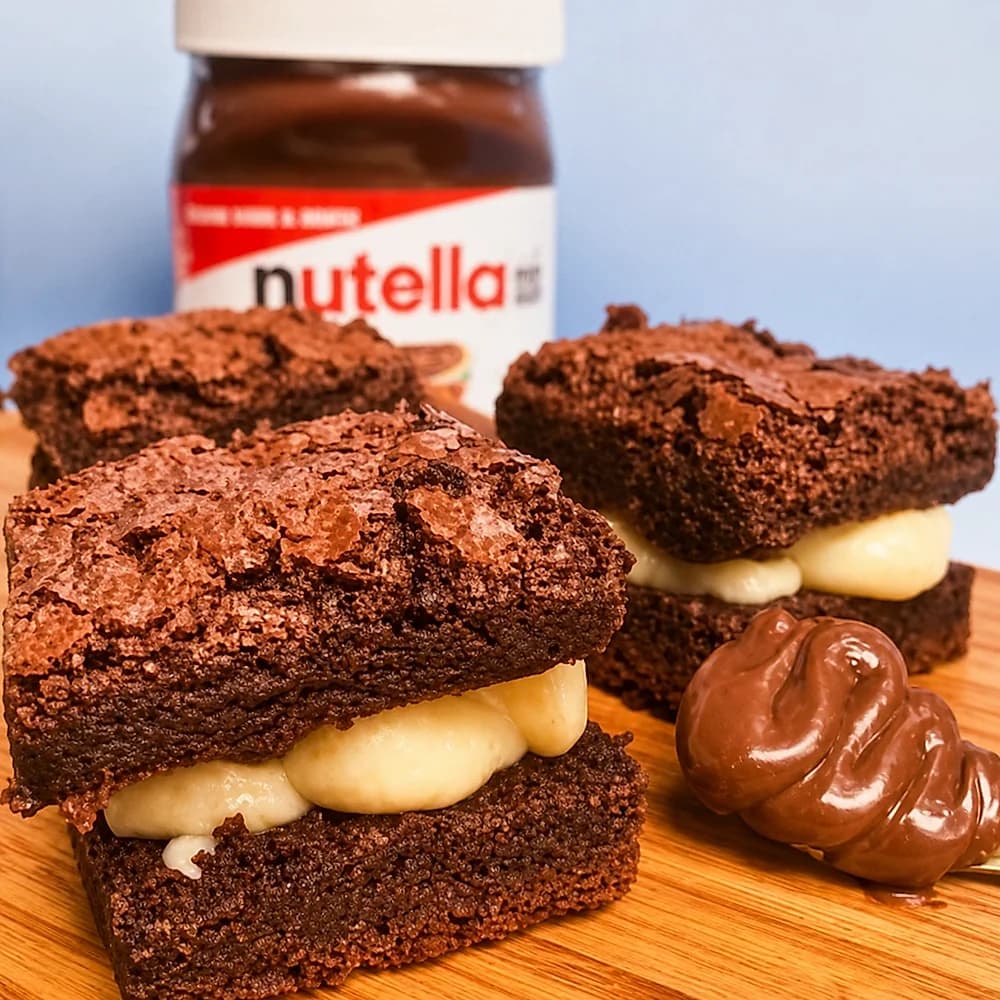 Foto de Brownie recheado ninho e nutella